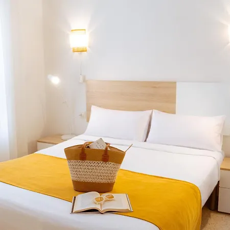 Rvapartaments Escala Brava * L' Escala